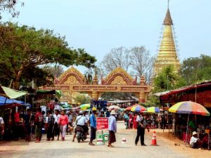 Shwesaryan pagoda festival